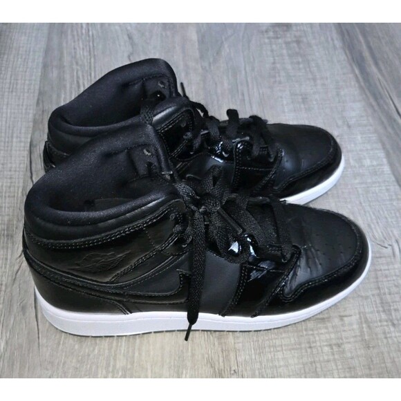 Nike Jordan 1 Mid SE Space Jam Black Sneakers Shoes DV1337-004 Youth Kids 6Y - Picture 2 of 4